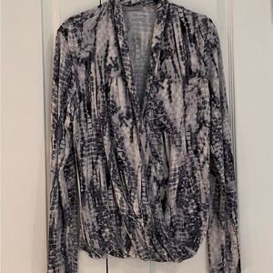 Stylish Women's Black, blue,  and white Top